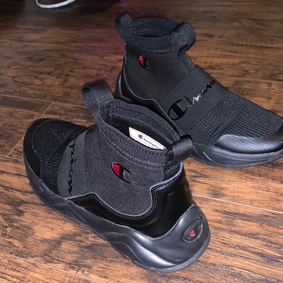 Champion Rally Pro Shoes - Picture 2 of 2